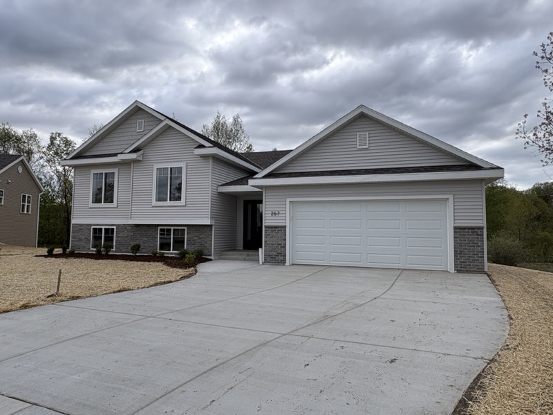 267 Cardinal Drive — photo 1