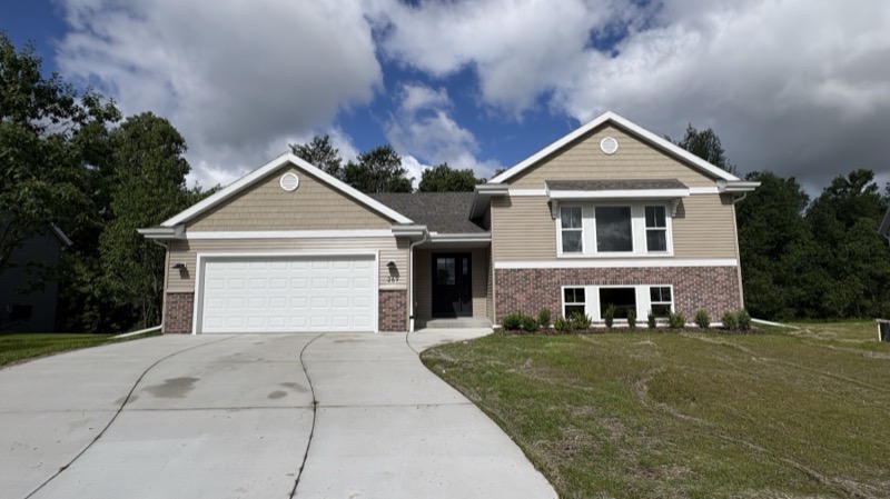 269 Cardinal Drive — photo 1